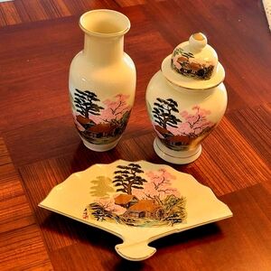 Vintage,Japanese,elegant Ceramic Vase, and Jar Set with Fan Plate Signed.
